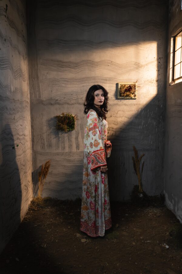 LILIANNE - Image 3