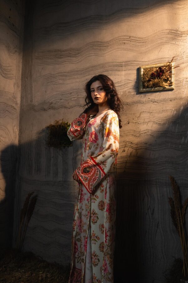 LILIANNE - Image 5